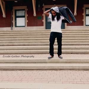 Meet your Posher, Young